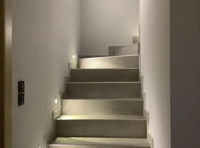 Napier's Apartament *